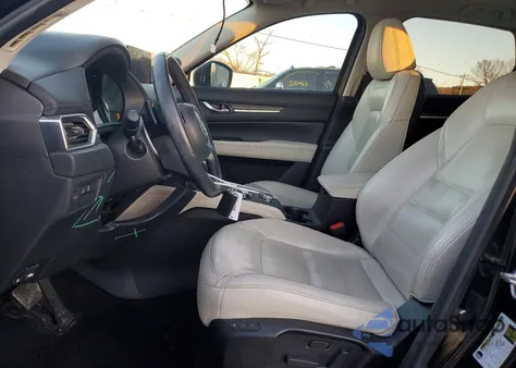 2021 Mazda Cx-5 Grand Touring z USA, uszkodzony, nr VIN JM3KFADM2M1391007